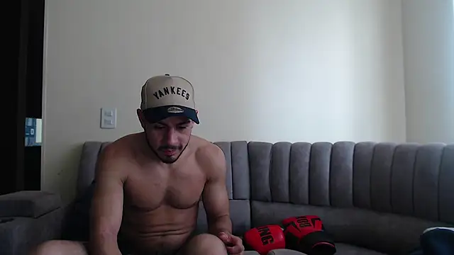 Taylor_DiamondBoy: απευθείας συνομιλία ΧΧΧ