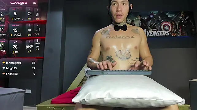 Chatroom XXX en direct de Jay_Stone5