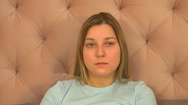 TinnaBurton's Live XXX Chat
