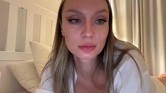 Look_into_my_eyes' Live XXX Chat