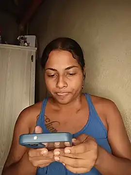 Giselabrunette25's Live XXX Chat