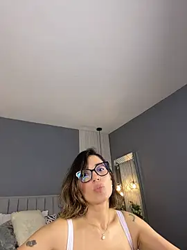 ValeryNova Chat XXX live