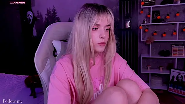 SashaMP4's Live XXX Chat