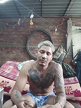 cielo420 élő XXX-chatje