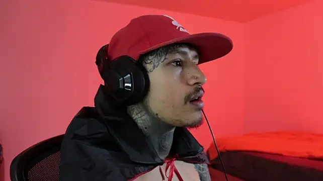 Chat XXX ao vivo de trieone