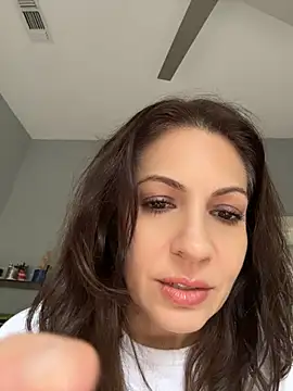 BeautifulMesss Chat XXX in diretta