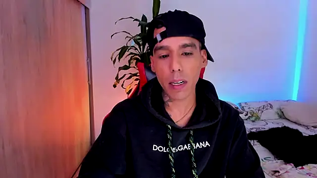Živý XXX chat Damianwhite