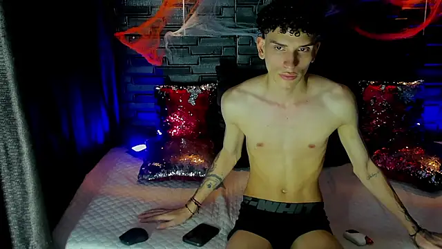 Онлайн чат XXX DAMIAN_22