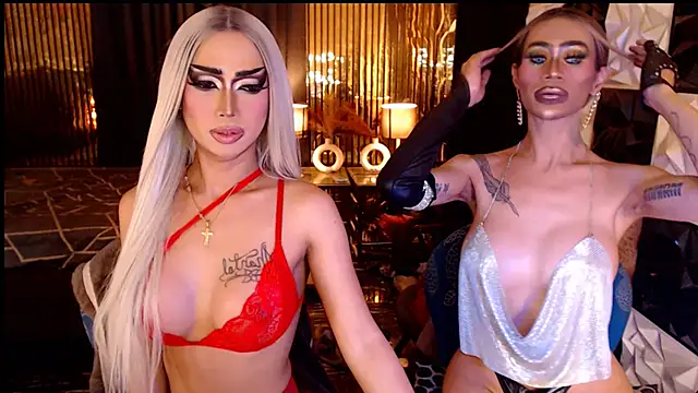 Chat +18 de MonstrousCockDiva ao vivo