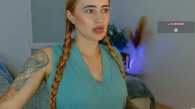 pennyyy_ Chat XXX in diretta