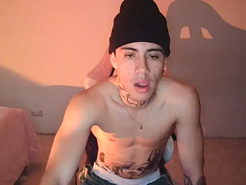 David_LongVibe Show in webcam