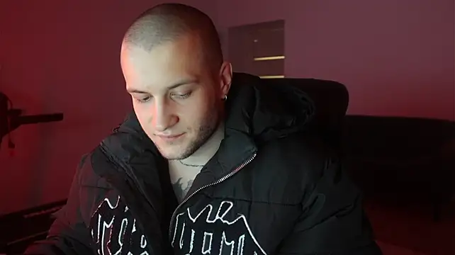 Igor_Wilde élő XXX-chatje