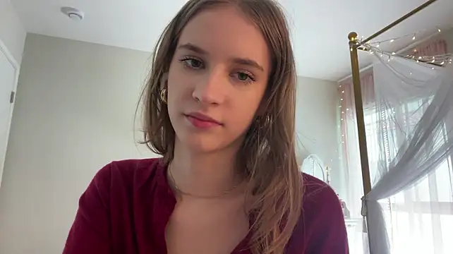 LynellMilleson Show in webcam