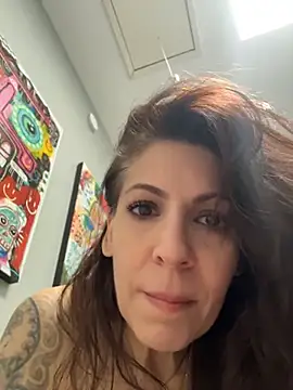 BeautifulMesss' Live XXX Chat