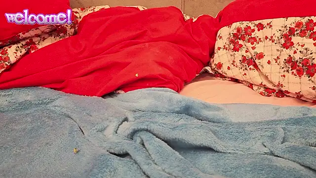 martachatte Adlı Modelin Canlı XXX Sohbeti