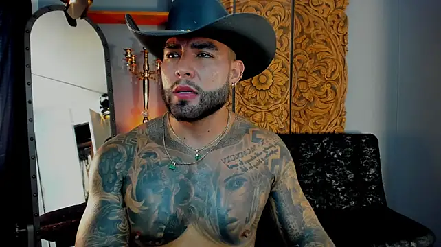 Aaron_Vega Live XXX Chat