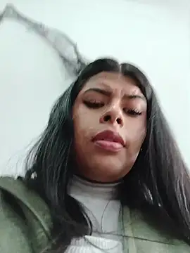 SOFIA-11_n Live XXX chat