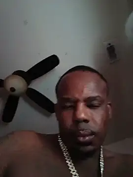 Kyngbigdick webkamerás műsora