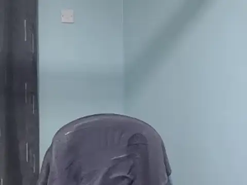 HaaniR live XXX chat
