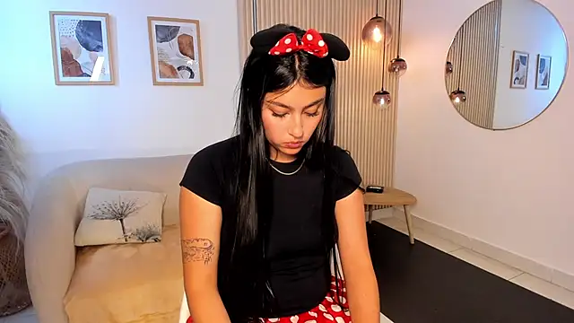 Bella_rochee's Live XXX Chat