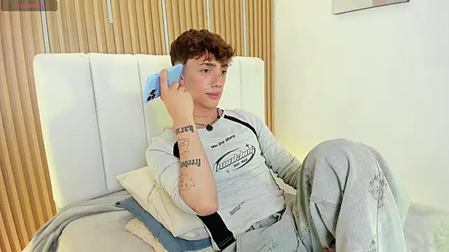 Chatroom XXX en direct de Timothy_ros