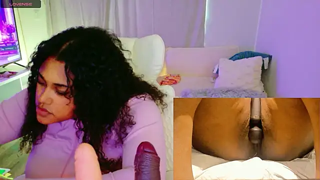 CarmenCash__ Adlı Modelin Canlı XXX Sohbeti