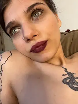 Chat XXX ao vivo de britneydollx