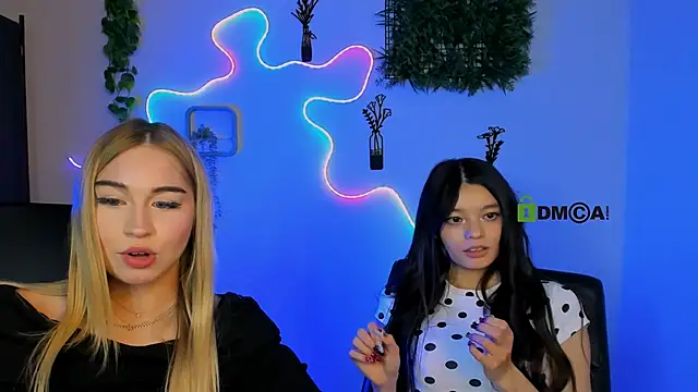 Živý XXX chat itscharlliee