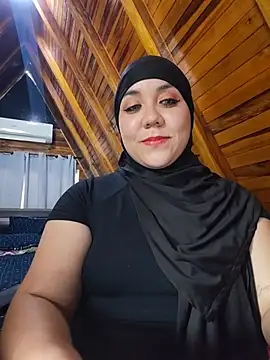 AmbarBurhan Adlı Modelin Canlı XXX Sohbeti