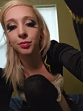 AmethystFoxx Chat XXX in diretta