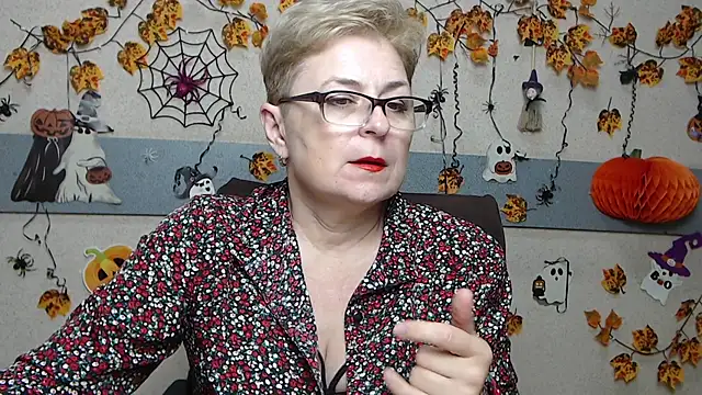 EmiliaGree Live XXX-chat