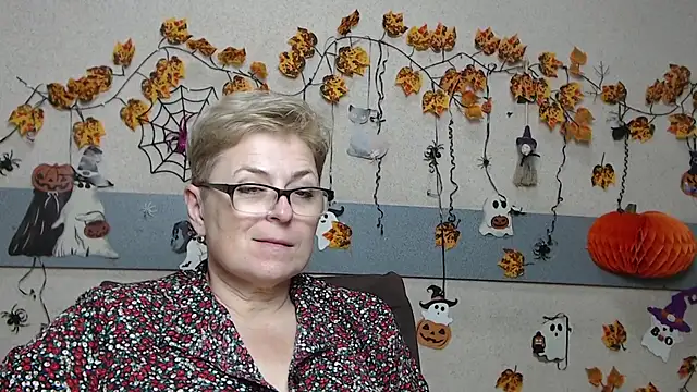 EmiliaGree – Live XXX-chat