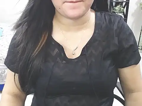 Ridiha_Pari Adlı Modelin Canlı XXX Sohbeti