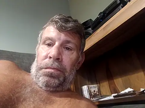 stud2512 XXX чат на живо