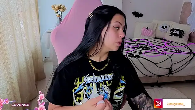 XXX chat uživo modela Victoryyy_