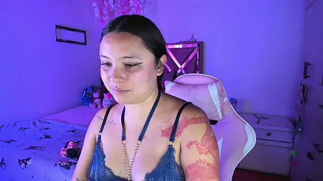 little_emma0 现场XXX聊天