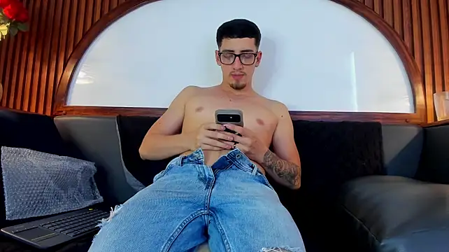 Czat XXX na żywo – Jeremy_Blake