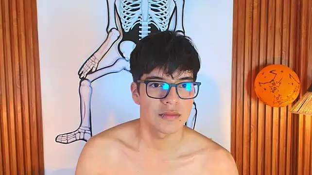 Milo_Wolffn Live XXX chat