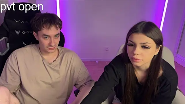 Živý XXX chat xgvgggx