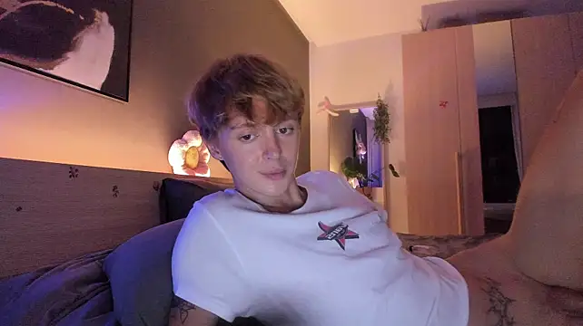 angelAndyy Adlı Modelin Canlı XXX Sohbeti