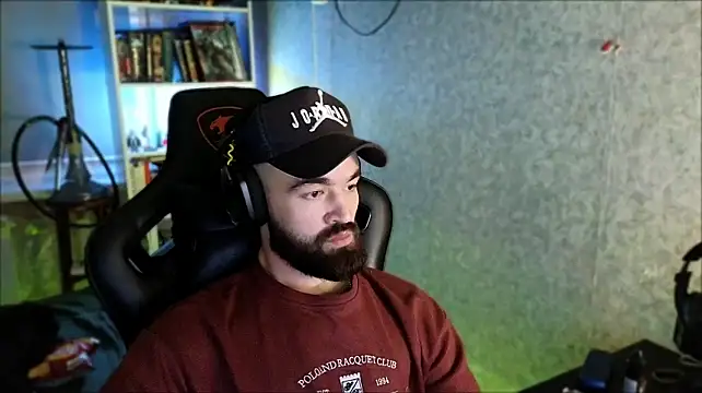 _Serious_Man's Live XXX Chat