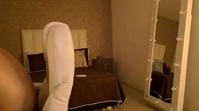 JordanMiller_ Chat XXX live