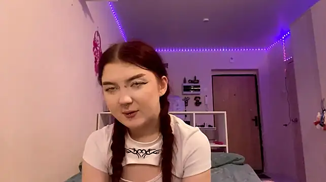 ThuyValentini 라이브 XXX 채팅