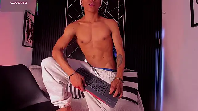 Chatroom XXX en direct de ChrisWells