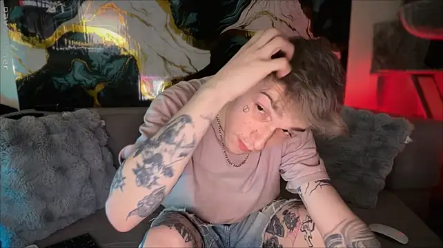 צ'אט XXX בשידור חי של davesinner