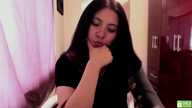 צ'אט XXX בשידור חי של wishm3
