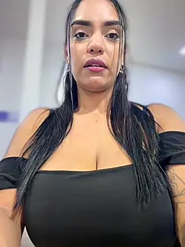 Chat XXX ao vivo de Sara-77
