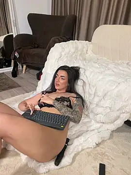 Czat XXX na żywo – Sarah_Hopkins