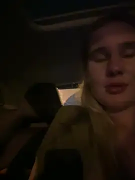 XXX chat uživo modela SiaLater