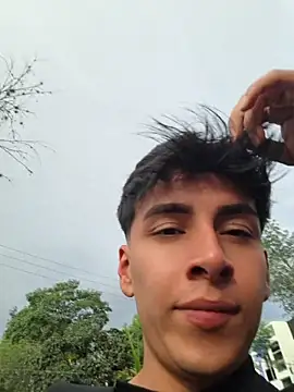 Chat +18 de ZaneHoward ao vivo